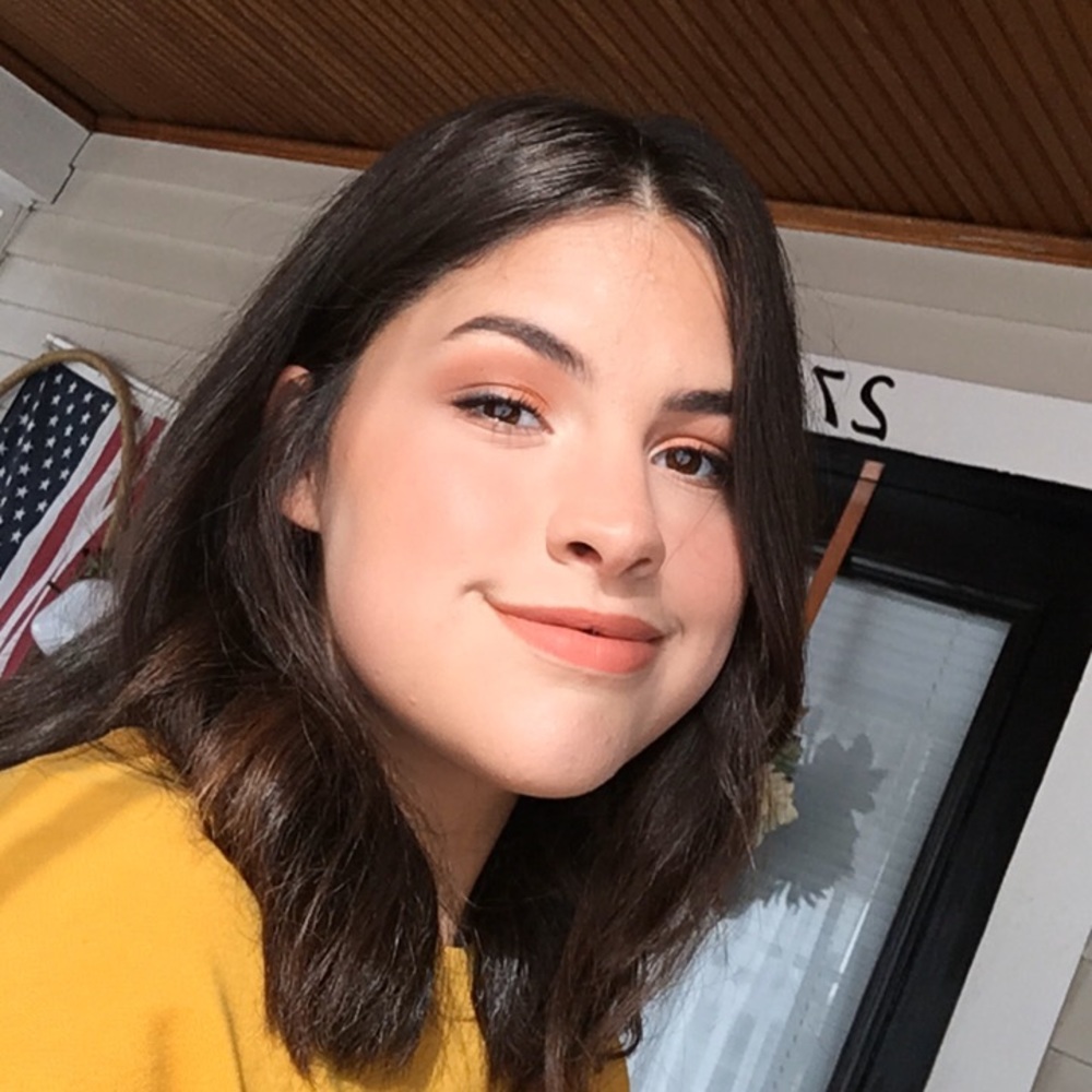 Meet your Posher, Abi